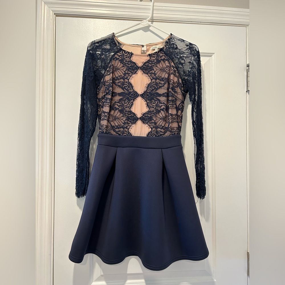 Navy lace sleeve dress